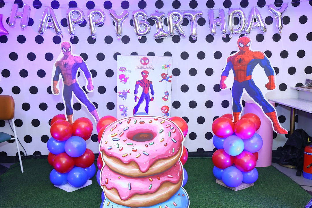 Festa Infantil Tema Espaço: Como Criar uma Decoração Imersiva em 2026